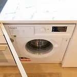 Amplio Piso A 300M De Retiro